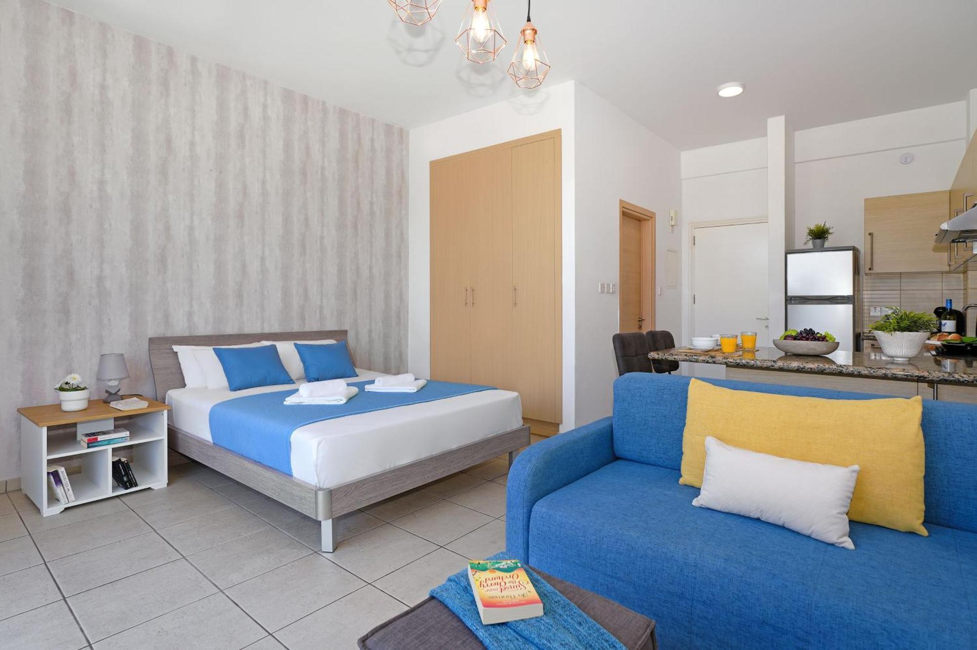 Meryl - Coralli Beachfront Apartment 프로타라스 외부 사진